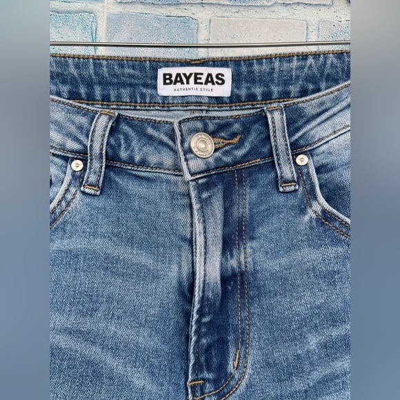 BAYEAS High -Rise Wide Leg Jeans with Frayed Hem size 28 - Picture 3 of 9